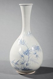 KOREAN BLUE AND WHITE PORCELAI