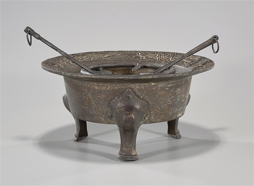 Korean bronze tripod cooking