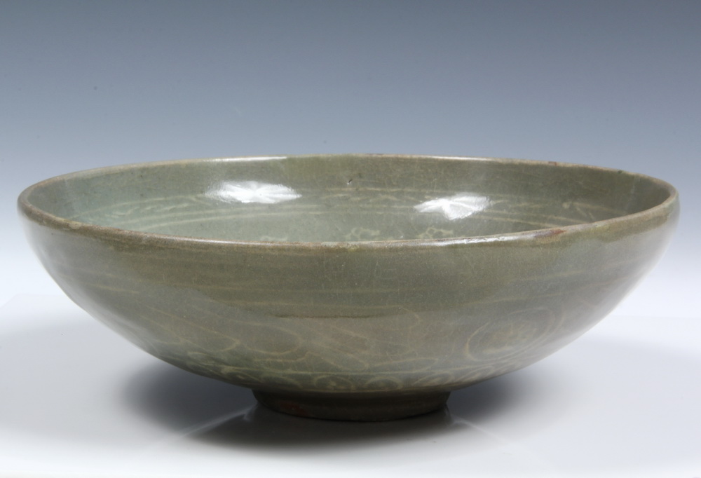 KOREAN CELADON BOWL - Koryo dynasty