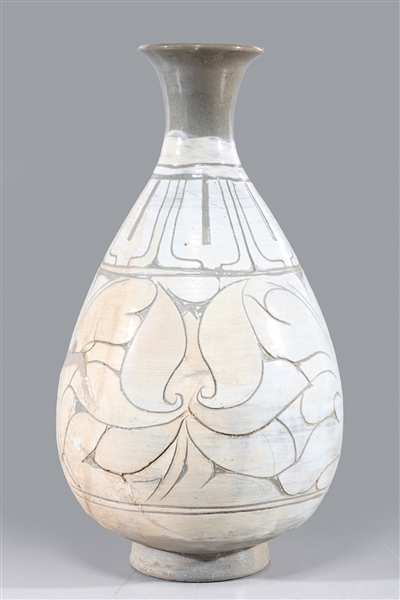 Korean celadon glazed vase with