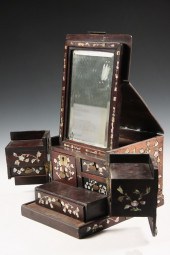 KOREAN COSMETICS TRAVEL CASE -