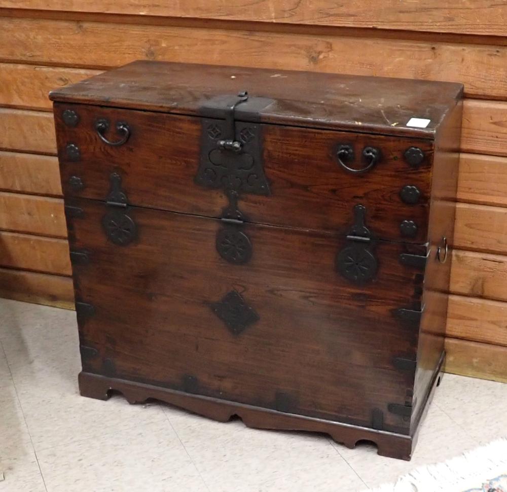 KOREAN DROP-FRONT BANDAJI CHEST,
