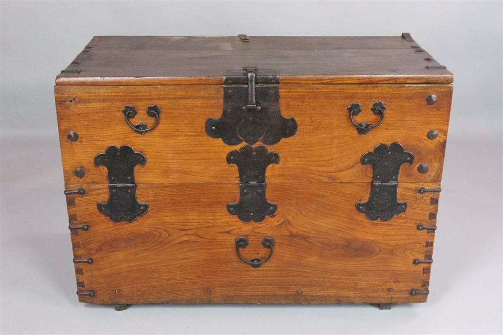 KOREAN HARDWOOD BLANKET CHEST