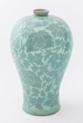 KOREAN INLAID CELADON CERAMIC