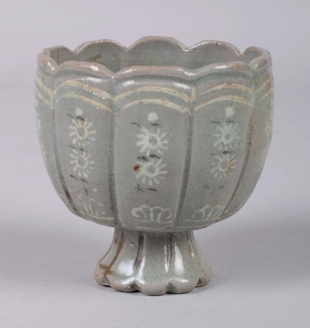 KOREAN INLAID CELADON STEM CUP,
