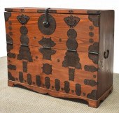 KOREAN METAL-MOUNTED TANSU CHE