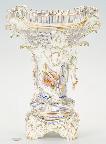 KPM BERLIN PORCELAIN CENTERPIECE