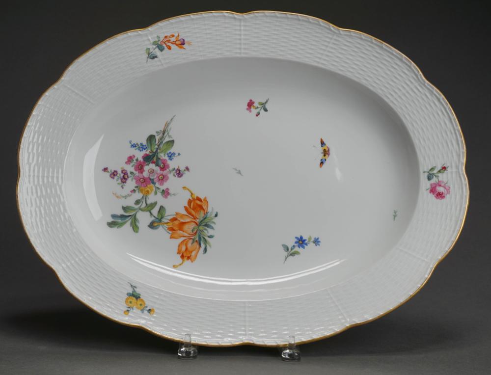 KPM FLORAL AND BASKET-WEAVE