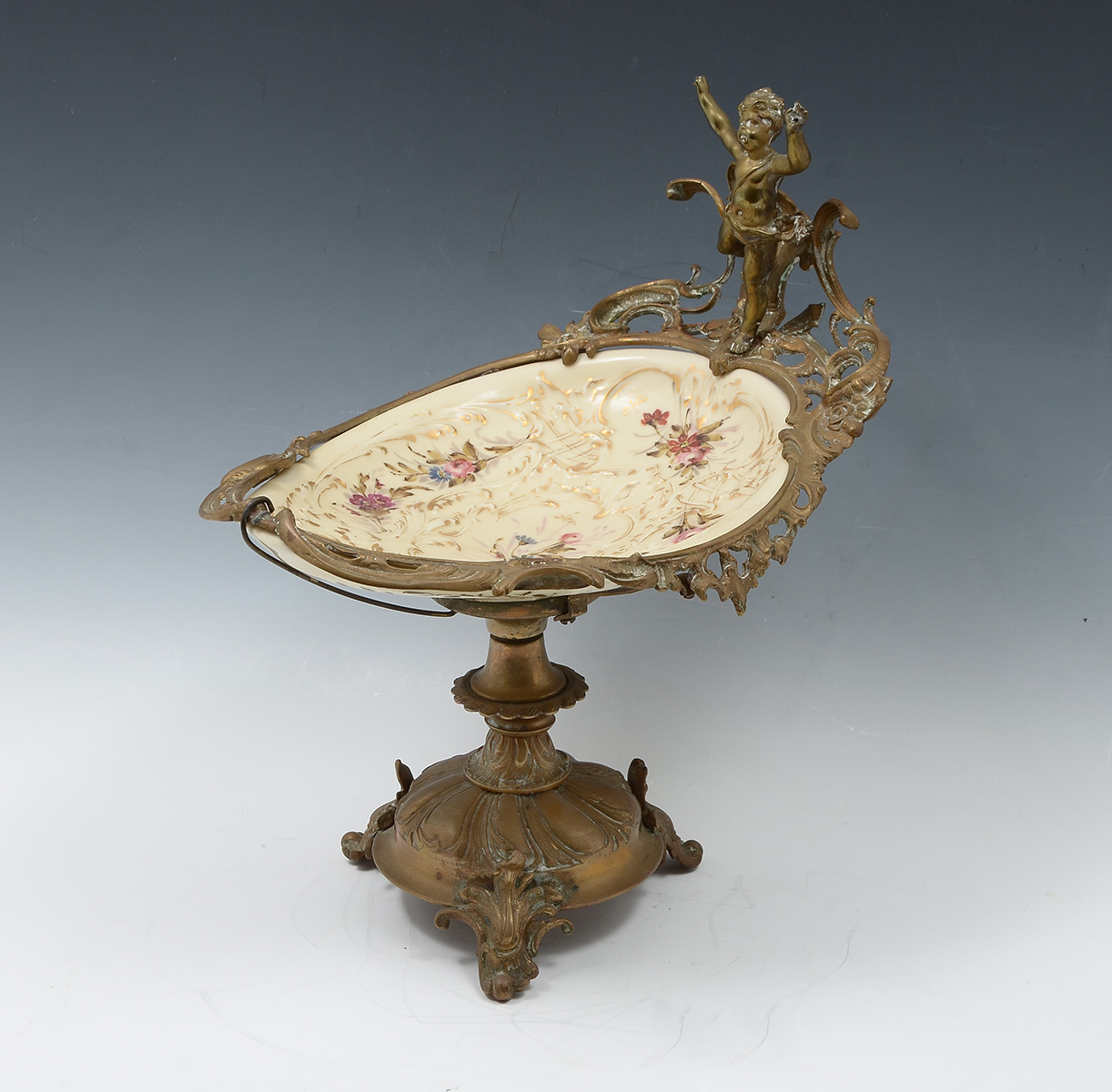 KPM METAL MOUNTED BOWL WITH CHERUB: