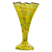 KRALIK ANTIQUE ART GLASS GREEN