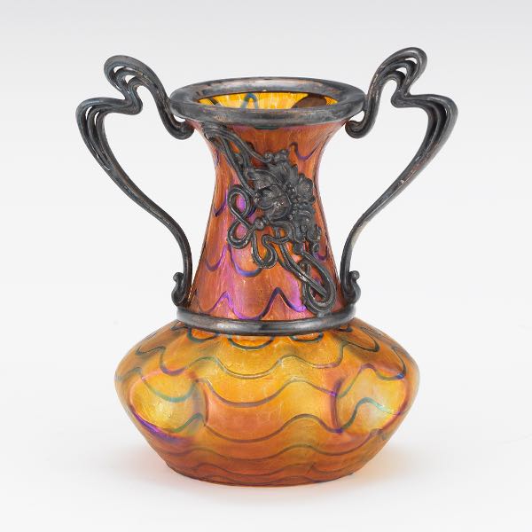 KRALIK ART NOUVEAU GLASS VASE