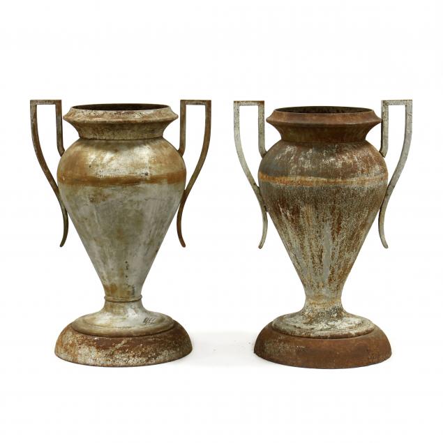 KRAMER BROS. (OH), PAIR OF CAST