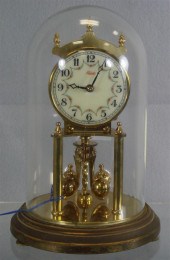 Kundo anniversary clock, Kieni