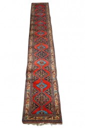 KURD-BIJAR WOOL RUNNERConditio