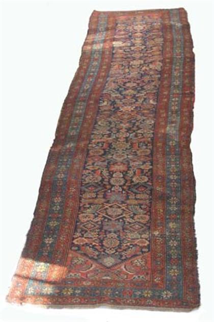 Kurd Hamadan runner    west persia,