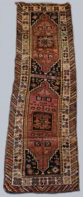KURDISH WOOL RUNNERKURDISH WOO