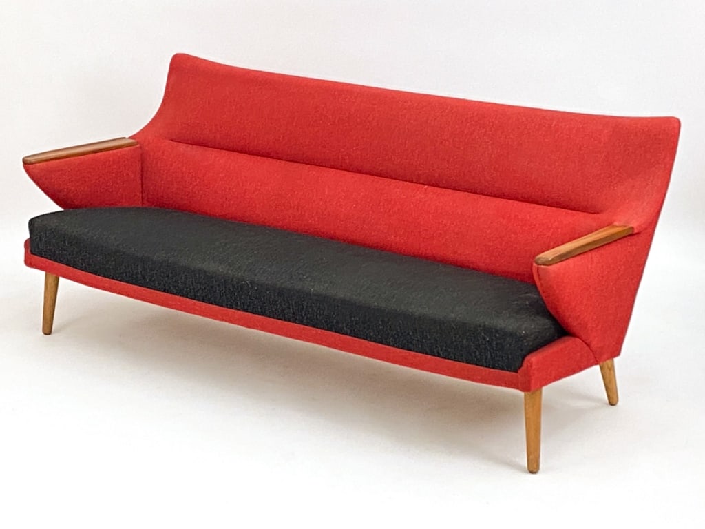 KURT OSTERVIG DANISH WOOL & TEAK