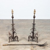 L. 18TH C. FRENCH WALNUT BUREA