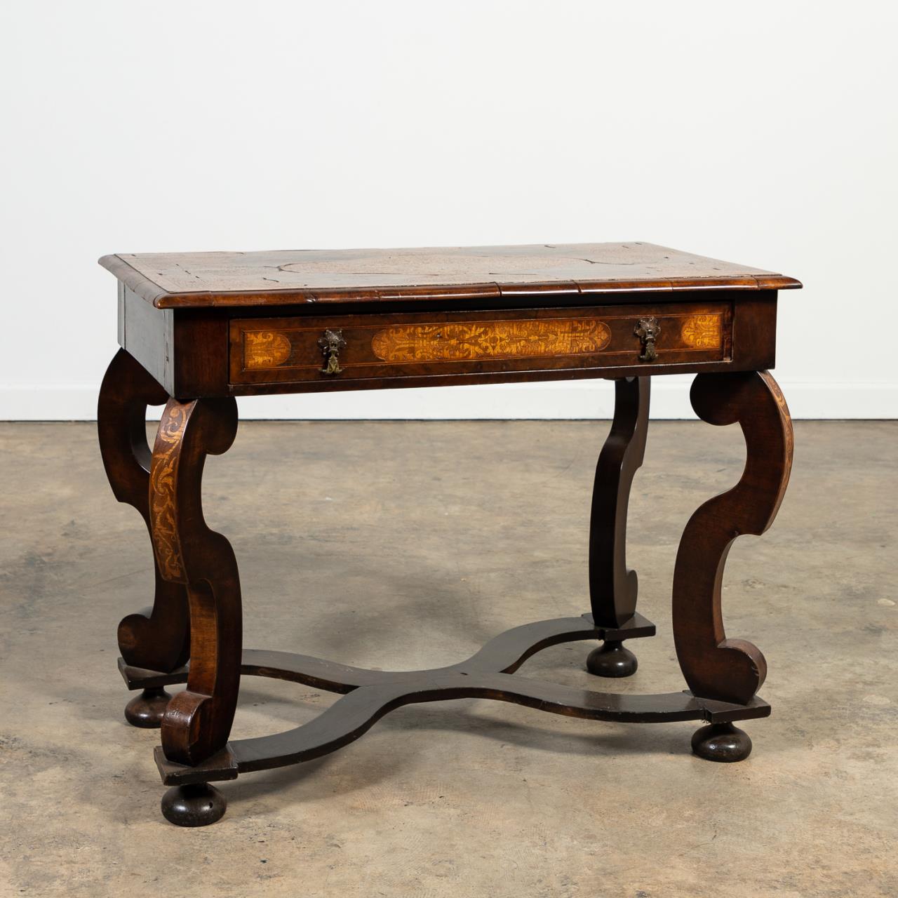 L. 19TH C. BAROQUE STYLE SEAWEED