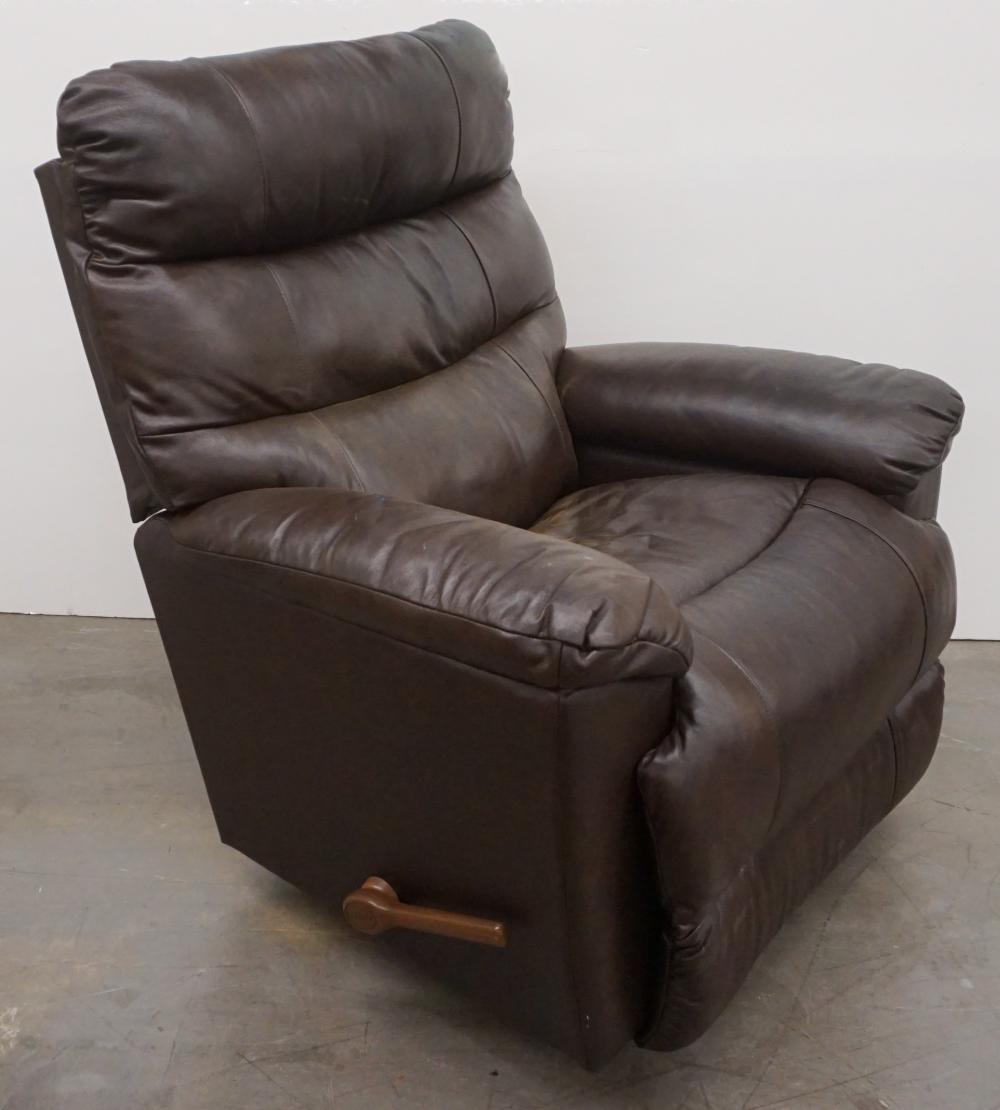 LA-Z-BOY BROWN LEATHER