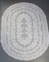 LACE TABLECLOTHS LOTLace table