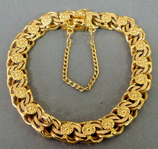 Ladies 14k gold bracelet with