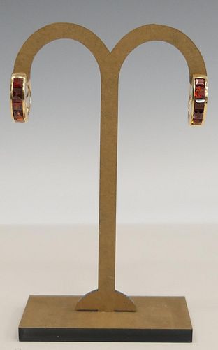LADIES 14K YELLOW GOLD GARNET