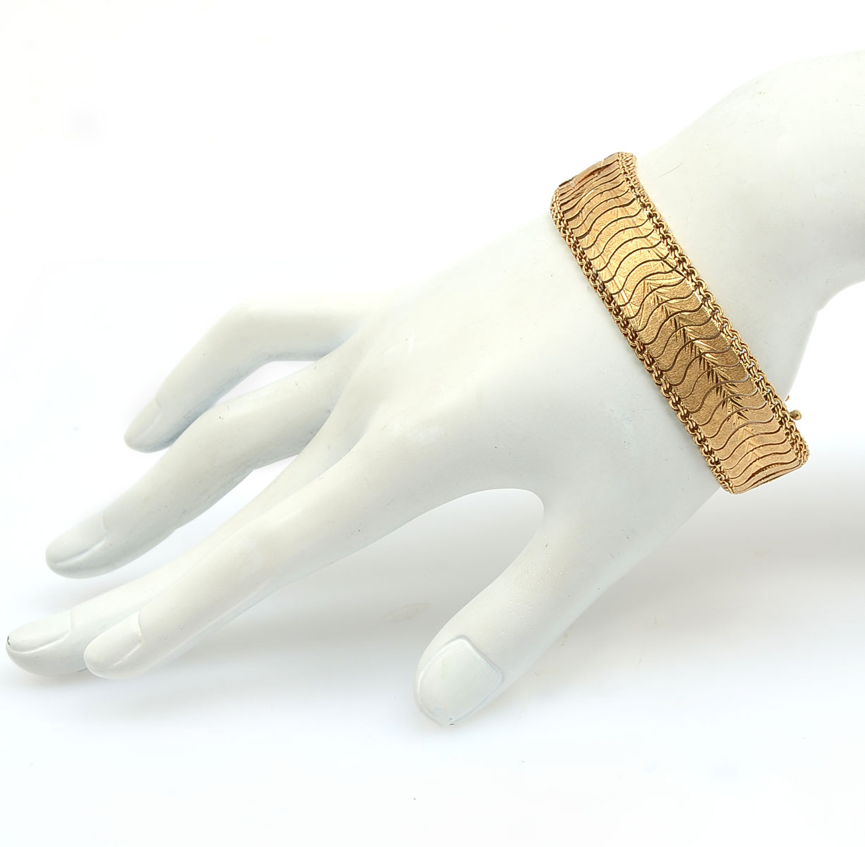 LADIES 18K CUSTOM WIDE CUFF
