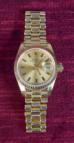 LADIES 18K GOLD ROLEX WATCHLadies