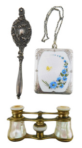 LADIES ACCESSORIES, THREE PIEC