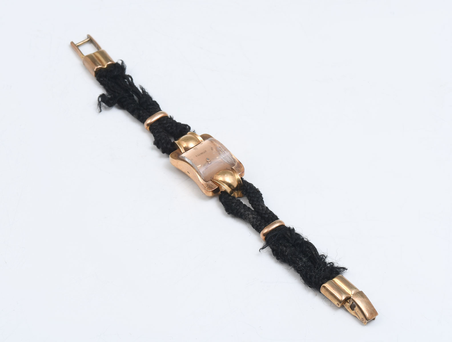 LADIES ANTIQUE 18K GUBELIN 17J