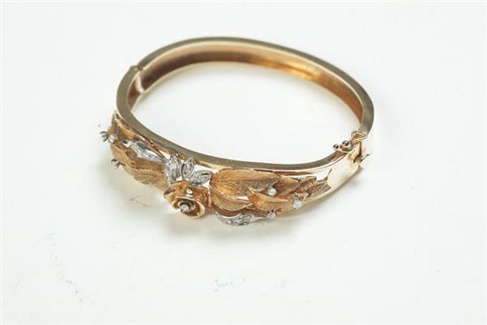 LADIES' BANGLE BRACELET.  Twentieth