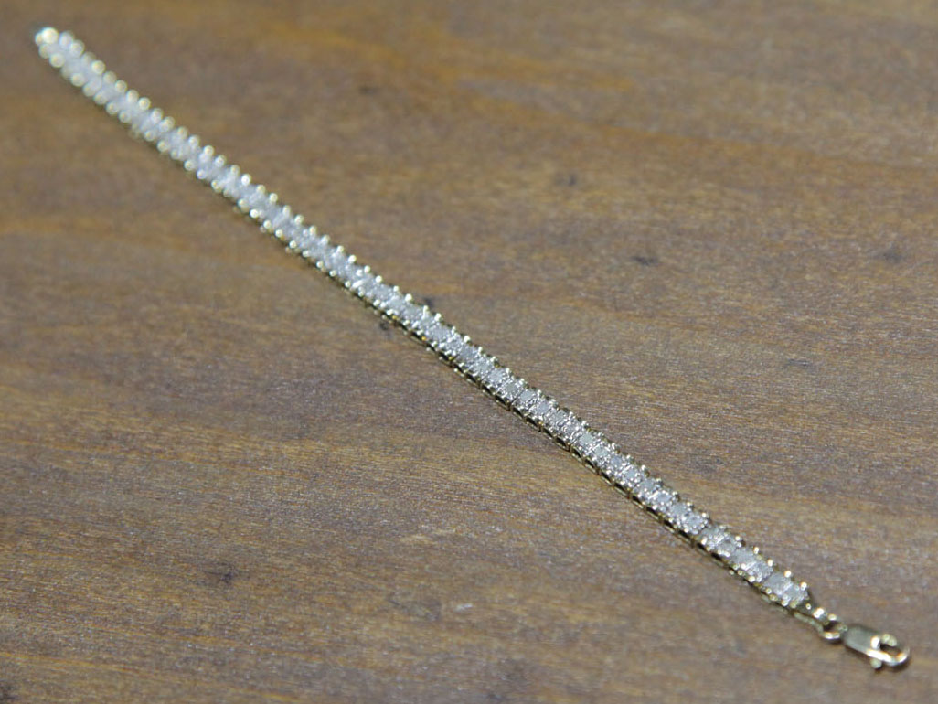 LADIES BRACELET.  American  20th