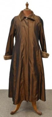 LADIES BROWN SILK COAT W/ REMO