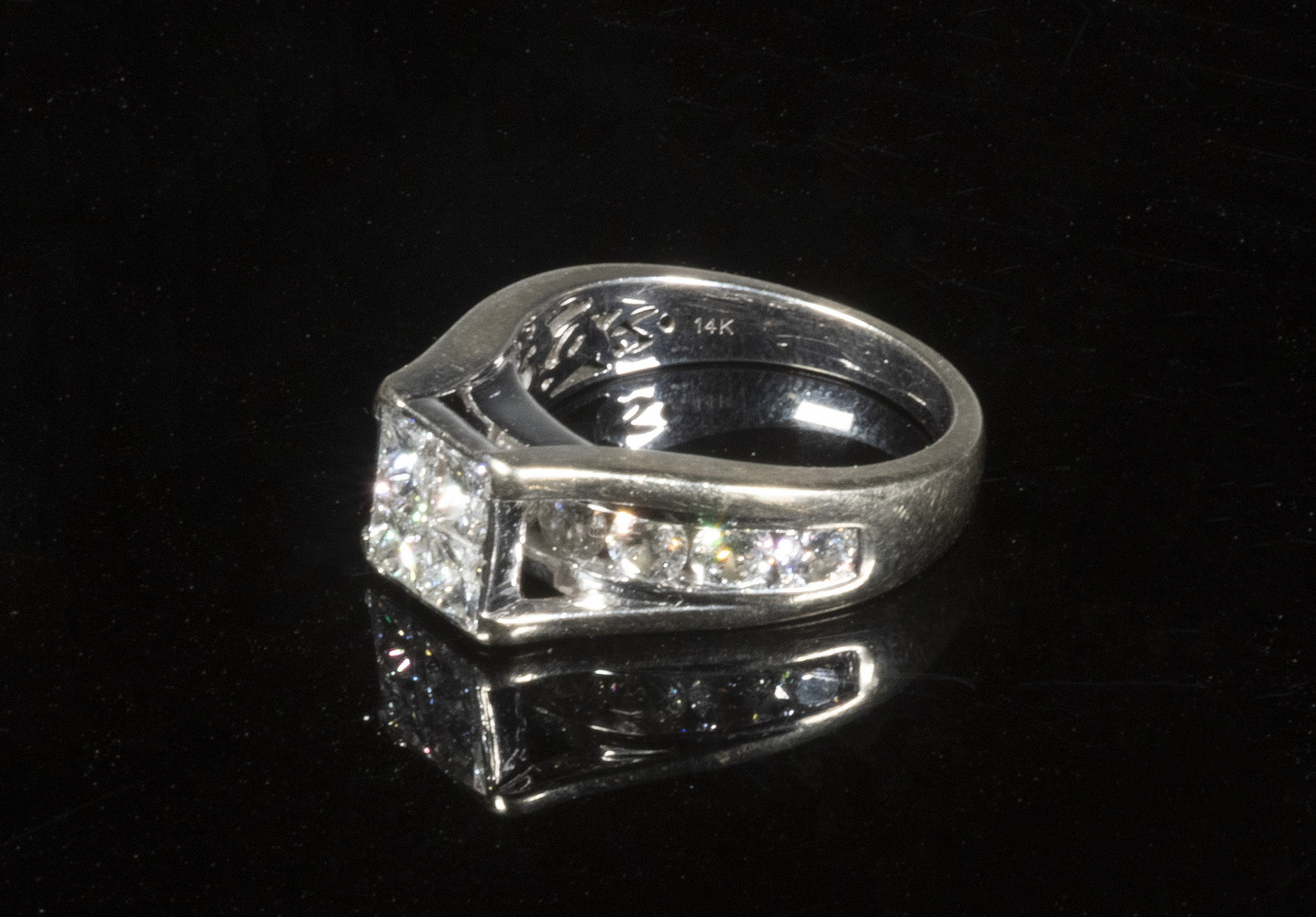 LADIES CONTEMPORARY 14K WHITE