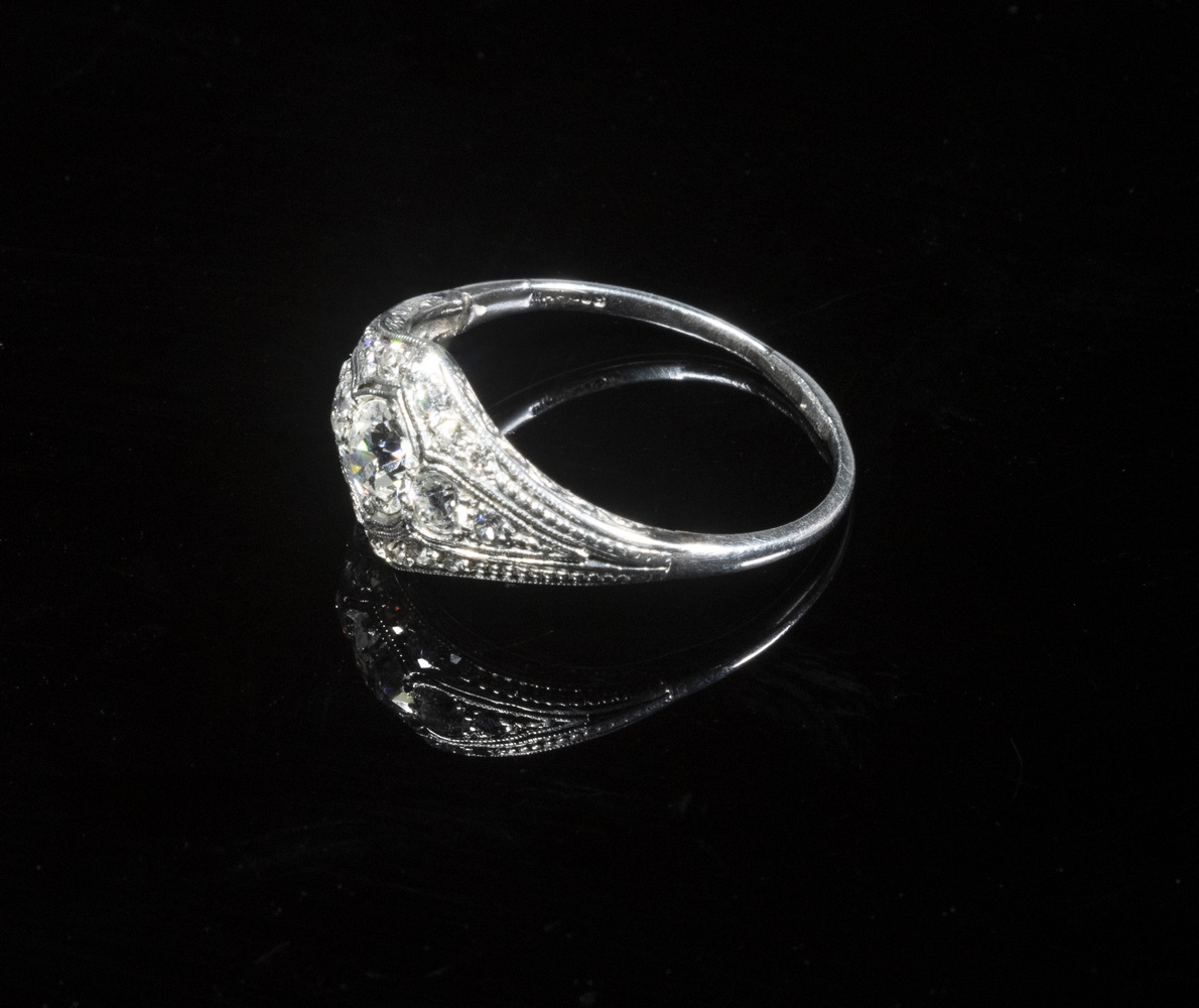 LADIES EDWARDIAN PLATINUM DIAMOND