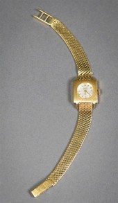 LADIES' GIRARD PERREGAUX 18-KA