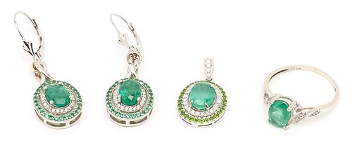 LADIES GOLD & SILVER JEWELRY SET W/