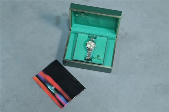 LADIES ROLEX WATCH. Rolex Oyster