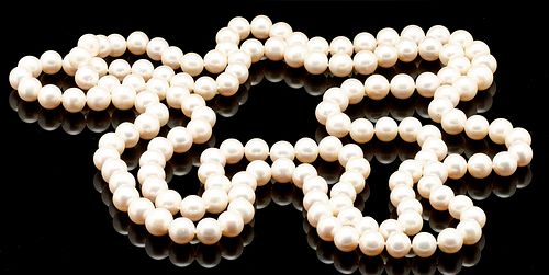 LADIES' ROPE LENGTH PEARL