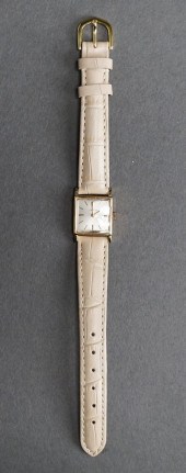LADIES' ZENITH 18-KARAT YELLOW