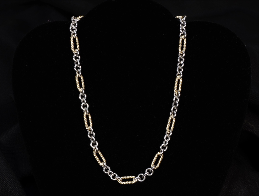 LADY'S 14K GOLD CHAIN LINK NECKLACE