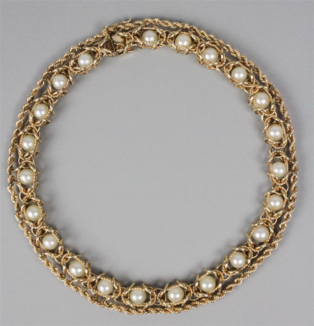 LADY'S 14K YELLOW GOLD AND PEARL