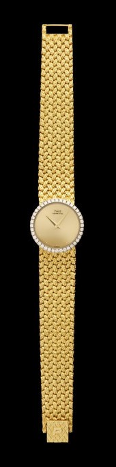 Lady's 18 karat yellow gold wr