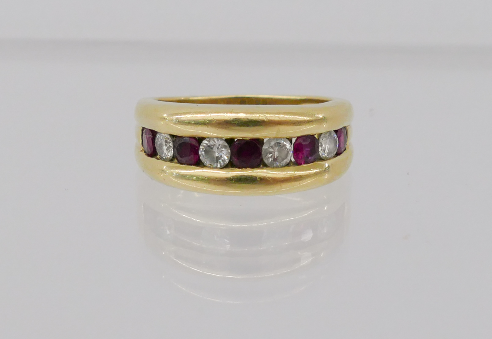 Lady's 18k Ruby and Diamond Ring