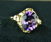 LADY'S AMETHYST RINGConsisting