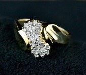 LADY'S DIAMOND RINGConsisting