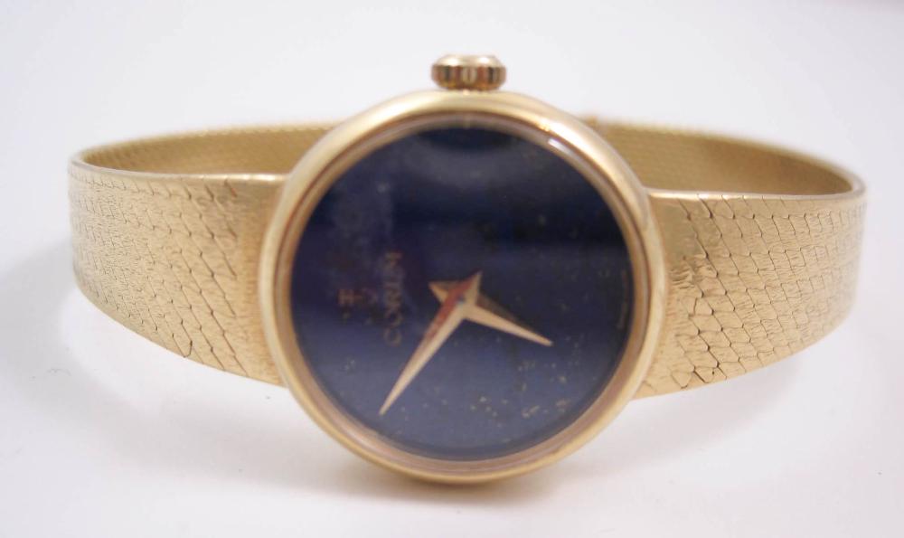 LADY'S EIGHTEEN KARAT GOLD WRIST