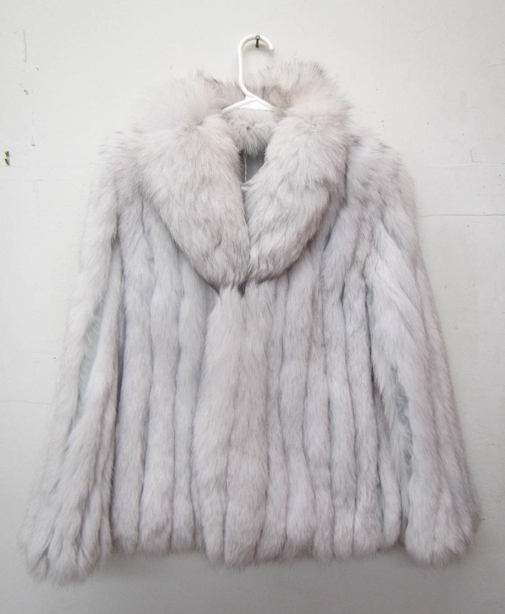 LADY'S FOX FUR COAT, WITH TWO