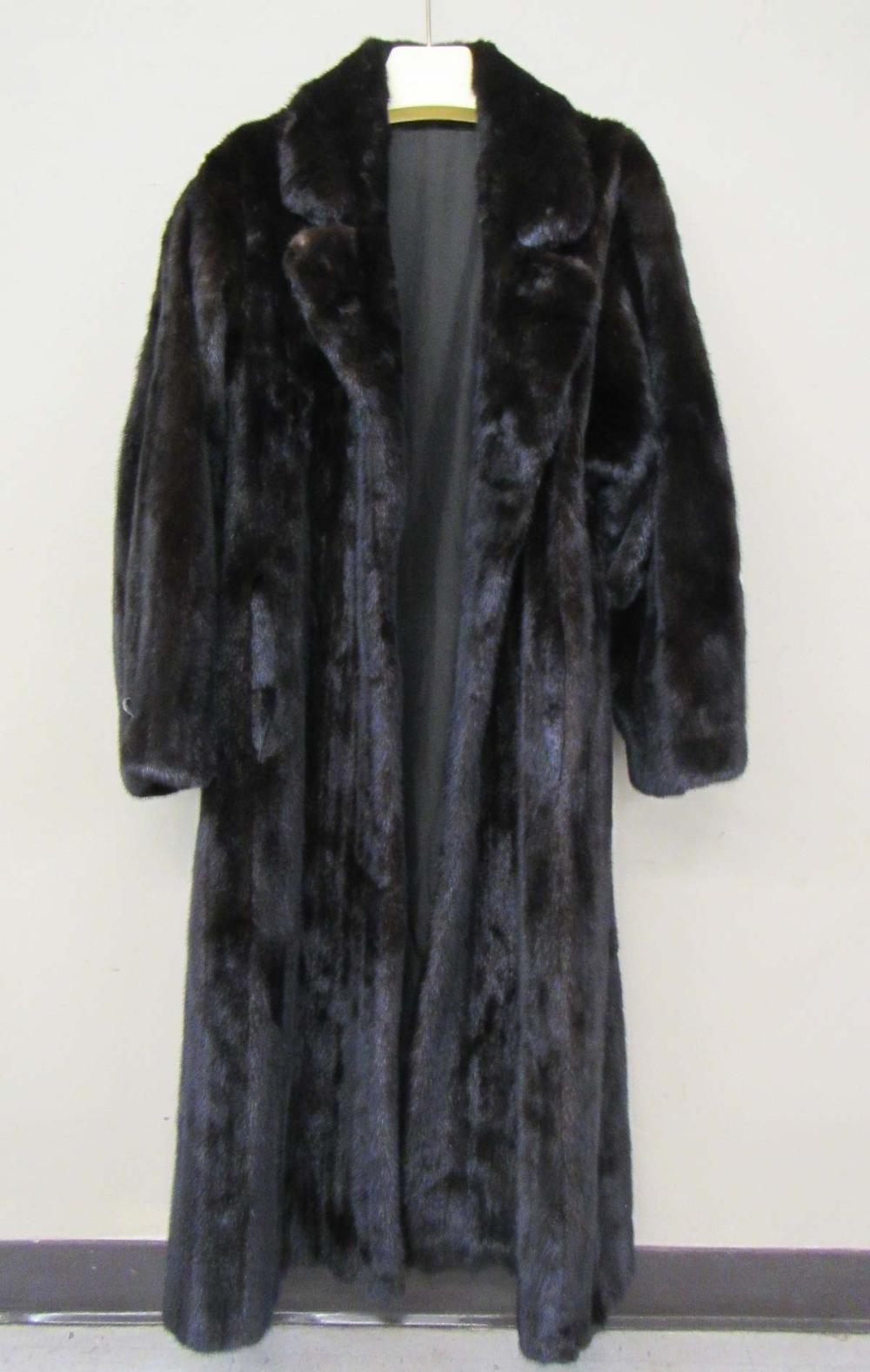 LADY'S FULL LENGTH MINK COAT,